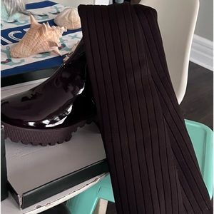 NIB Lug sole Over the knee knit brown boots size 5